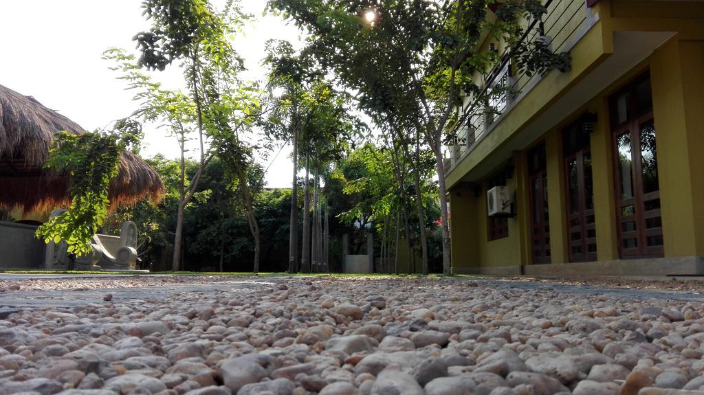 Inlak Garden Hotel Negombo Exterior foto